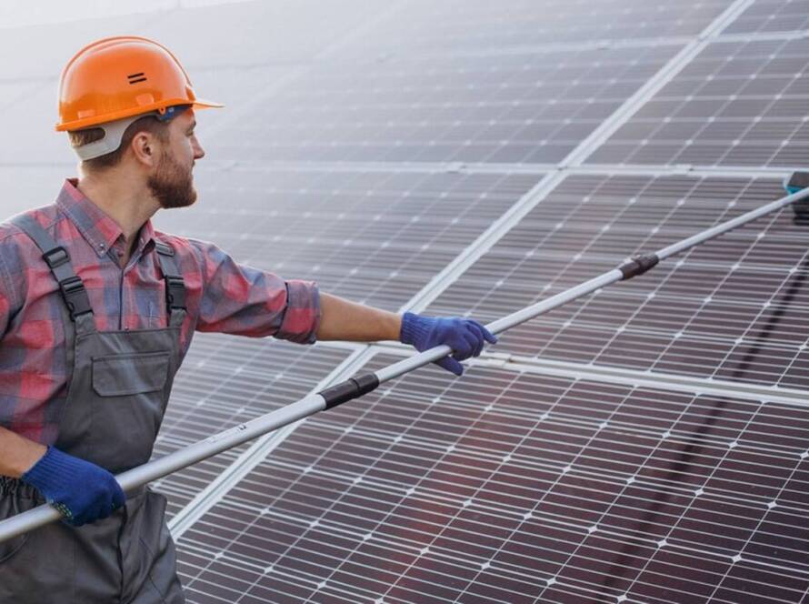 Solaranlagen, Photovoltaik, Solarpanel Reinigung, Professionelle Solarreinigung in Schweiz