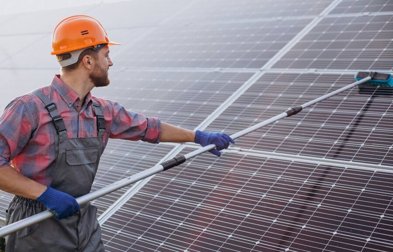 Solaranlagen, Photovoltaik, Solarpanel Reinigung, Professionelle Solarreinigung in Schweiz